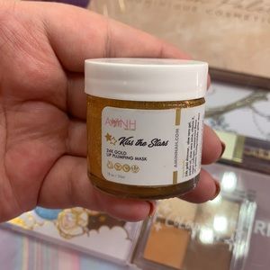 24K lip plumping mask